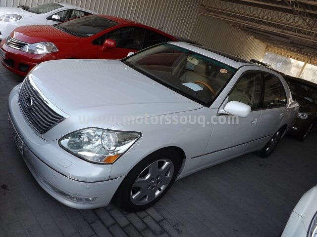 2004 لكزس إل إس