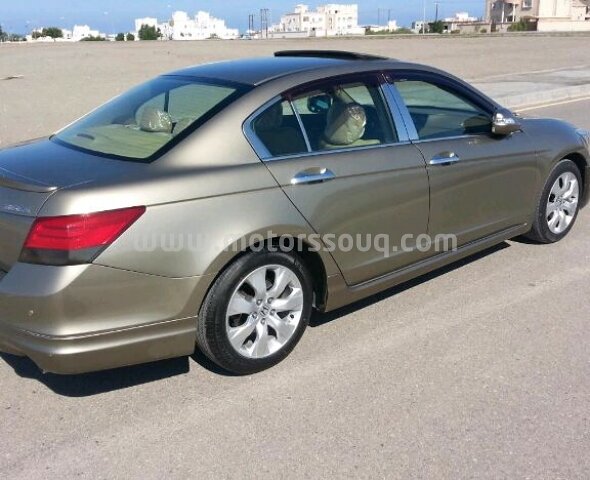 2009 هوندا أكورد