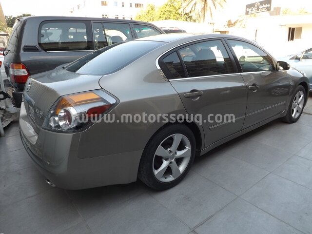 2008 نيسان ألتيما
