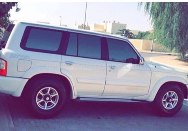 2004 نيسان باترول
