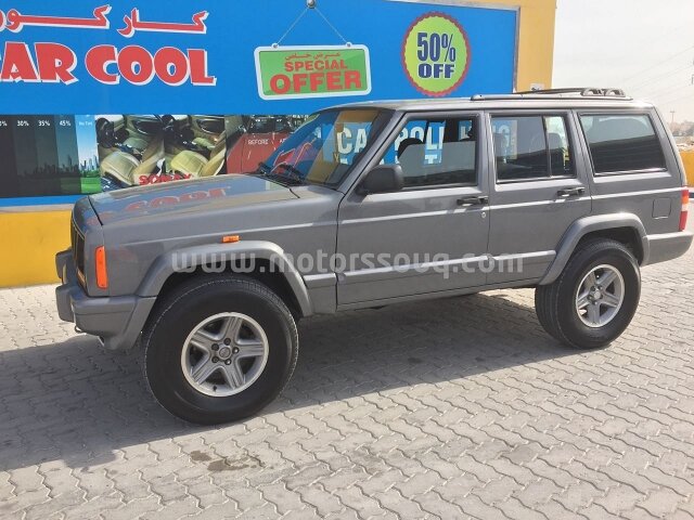2001 جيب شيروكي