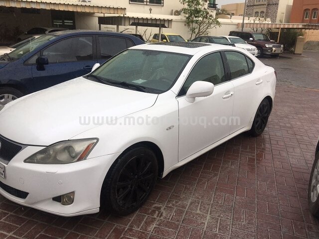 2007 لكزس أخرى