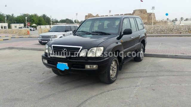 1999 لكزس أخرى