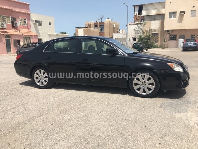 2007 تويوتا أفالون