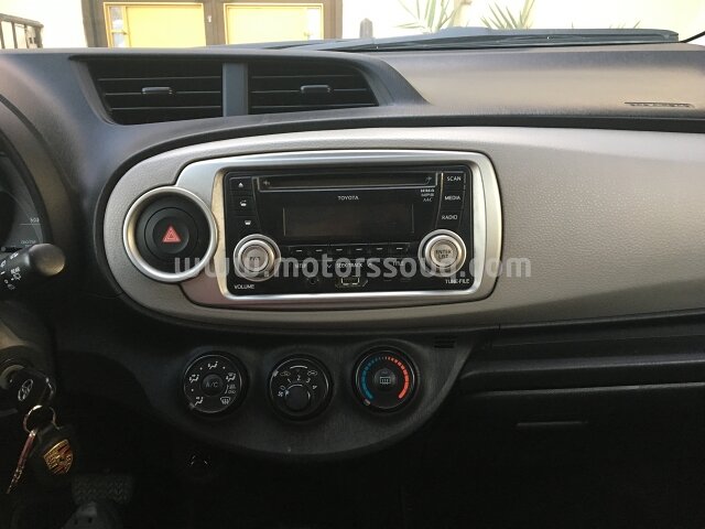 2013 Toyota Yaris