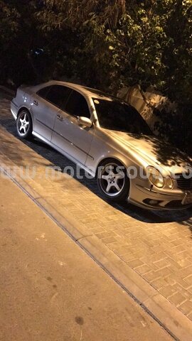 2003 Mercedes-Benz E
