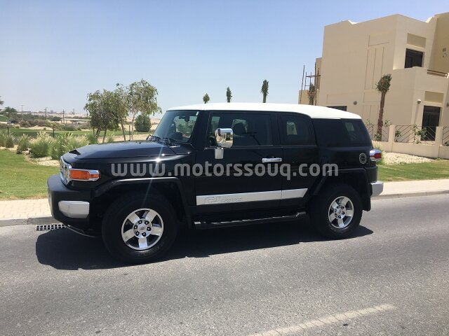 2010 تويوتا إف جيه