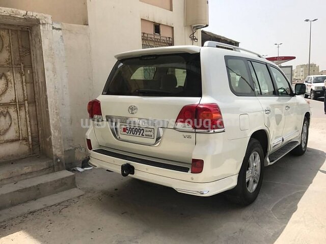 2013 Toyota Land Cruiser