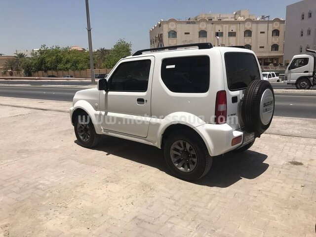 2017 سوزوكي جيمني