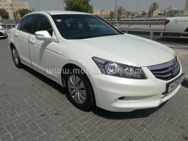 2012 هوندا أكورد