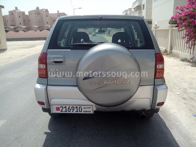 2004 Toyota RAV4