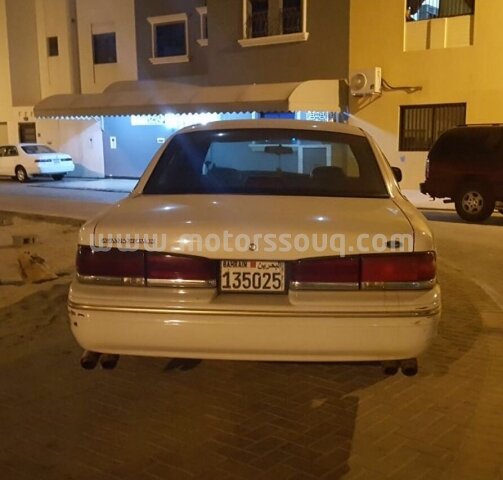 1996 فورد كراون فيكتوريا