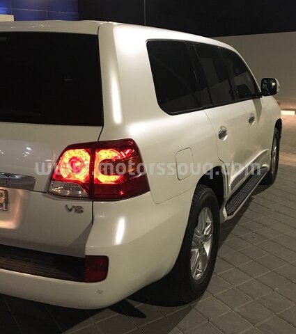 2013 Toyota Land Cruiser