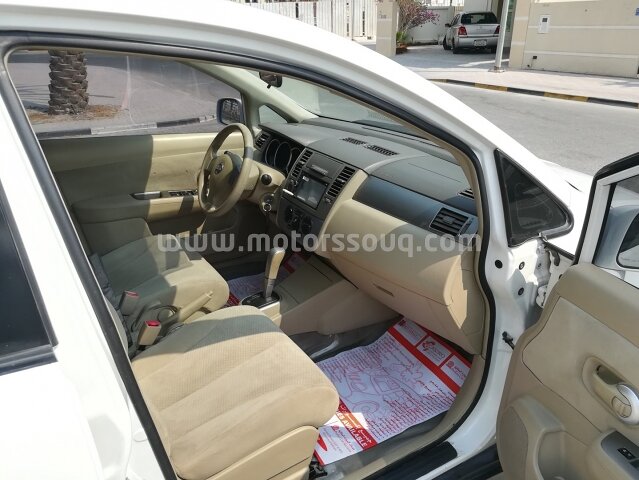 2013 Nissan Tiida