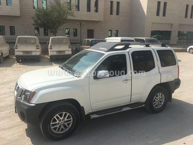 2014 نيسان إكستيرا