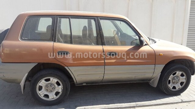 1999 تويوتا راف 4