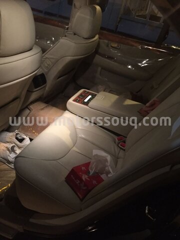 2004 لكزس إل إس 430