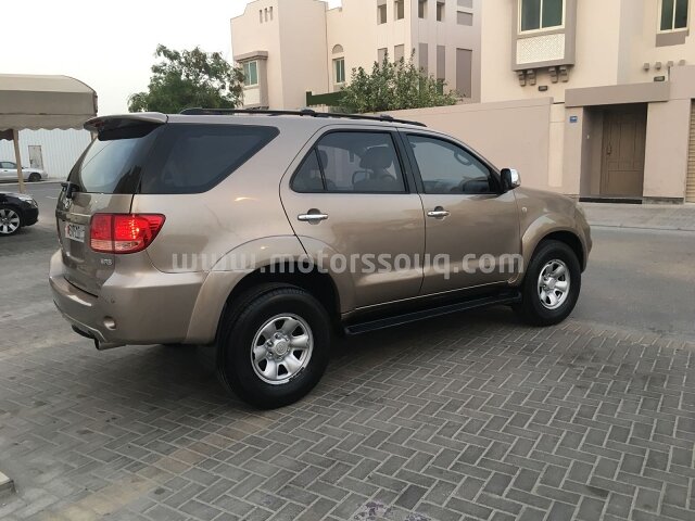 2008 Toyota Fortuner