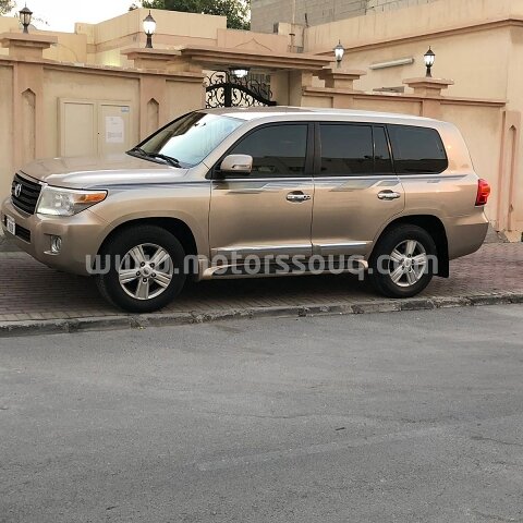 2013 Toyota Land Cruiser