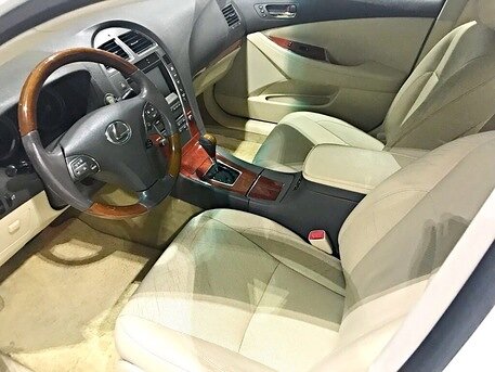 2012 لكزس إي إس 350