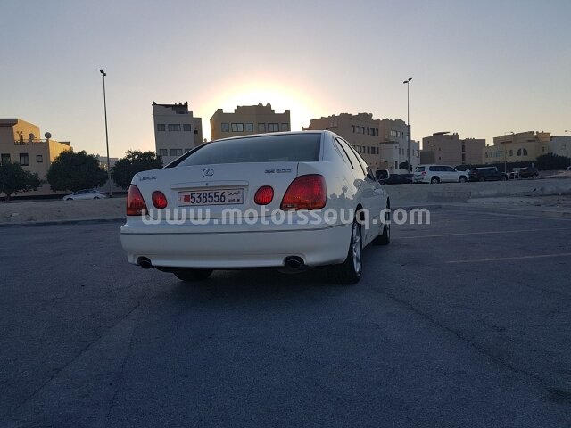 2005 لكزس جي إس 300