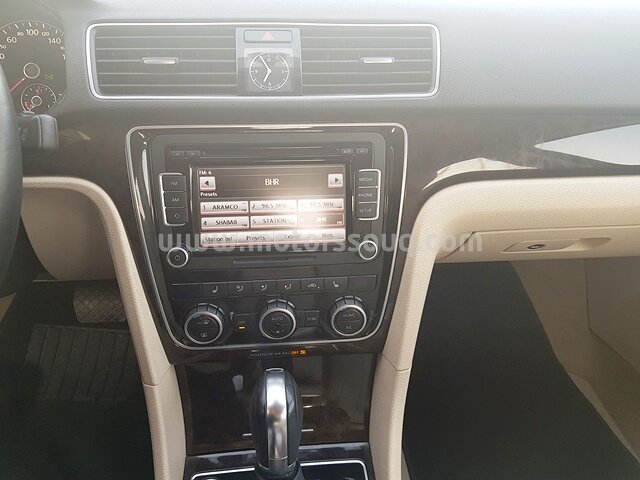 2014 Volkswagen Passat