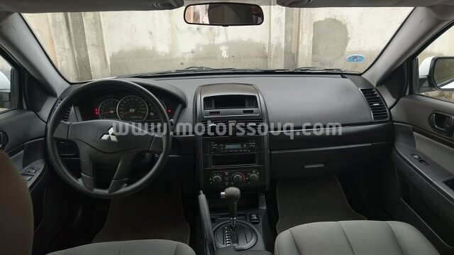 2013 Mitsubishi Galant