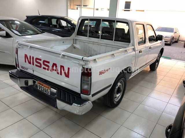 2013 نيسان بيك أب