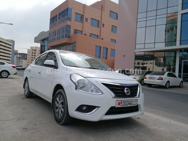 2015 نيسان صني