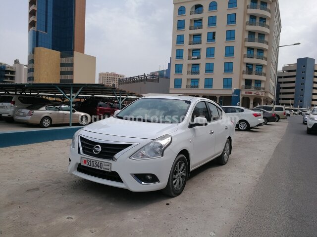 2015 نيسان صني