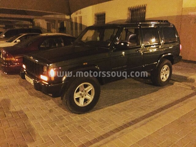 2001 جيب شيروكي