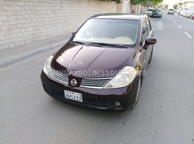 2008 نيسان تيدا