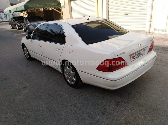 2003 Lexus LS