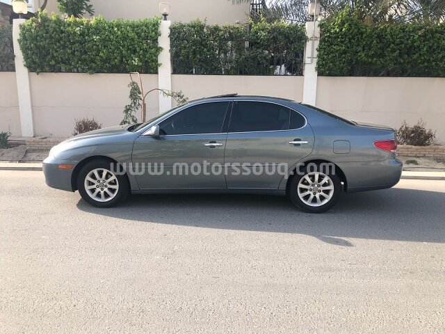 2005 لكزس إي إس