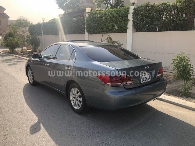 2005 لكزس إي إس