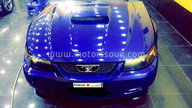 2004 Ford Mustang