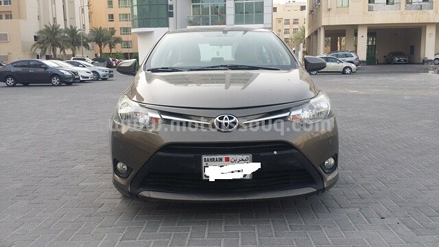 2015 تويوتا يارس