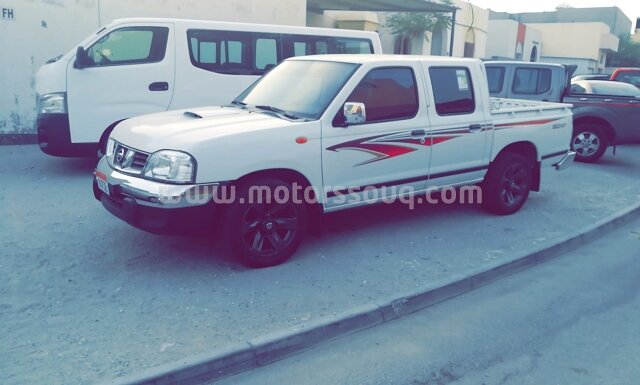 2015 نيسان بيك أب