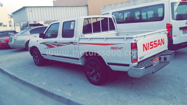 2015 نيسان بيك أب
