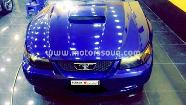 2004 Ford Mustang