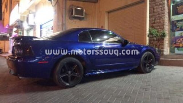 2004 Ford Mustang