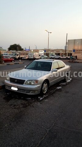 1999 Lexus LS