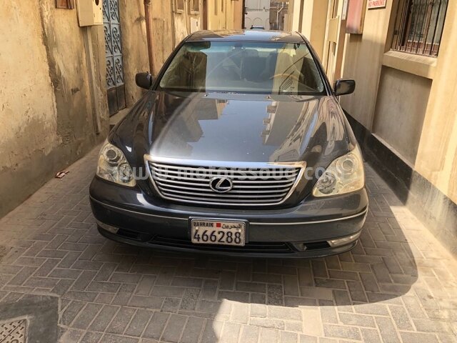 2005 Lexus LS