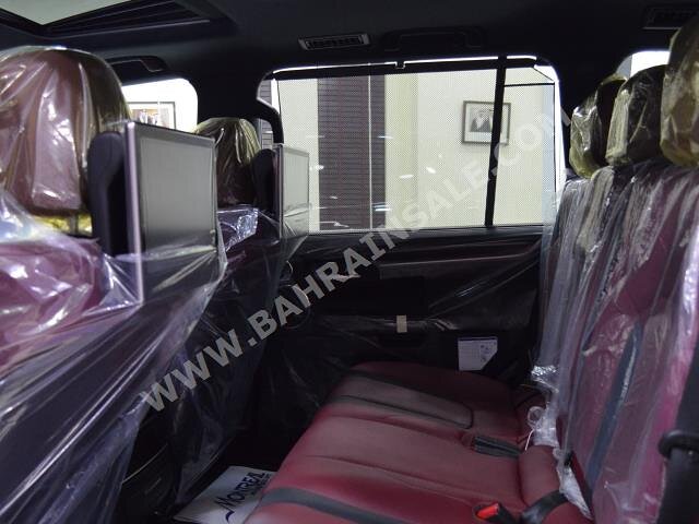 2018 Lexus LX570