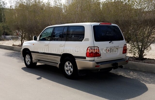 2002 Toyota Land Cruiser