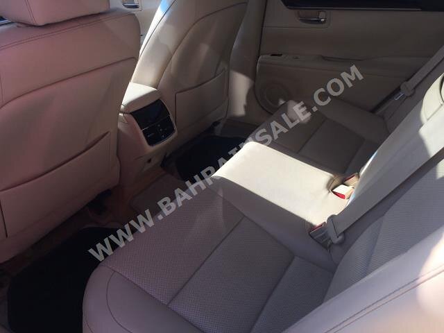 2014 Lexus ES350