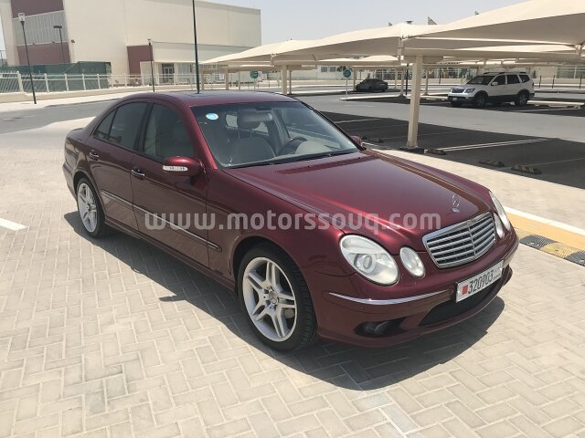 2005 Mercedes-Benz E