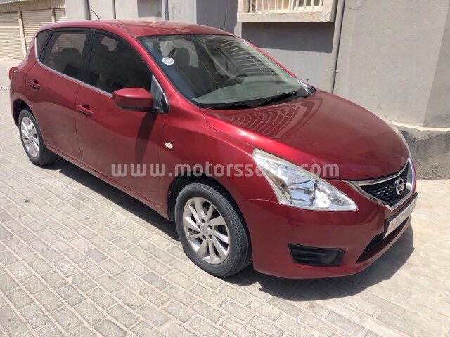 2014 Nissan Tiida