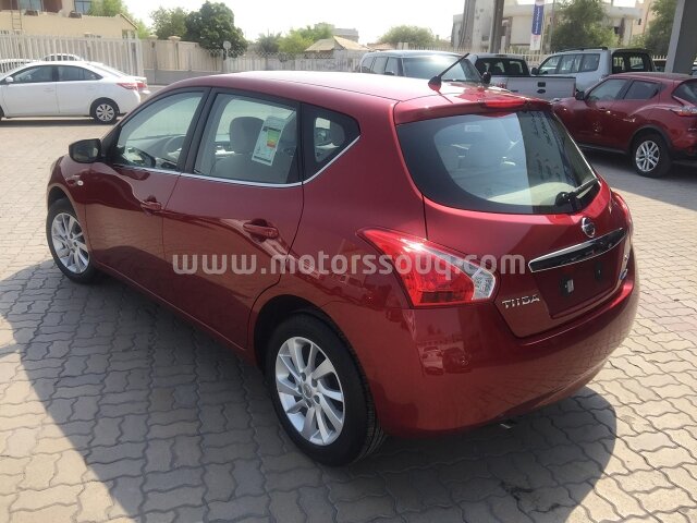 2015 Nissan Tiida