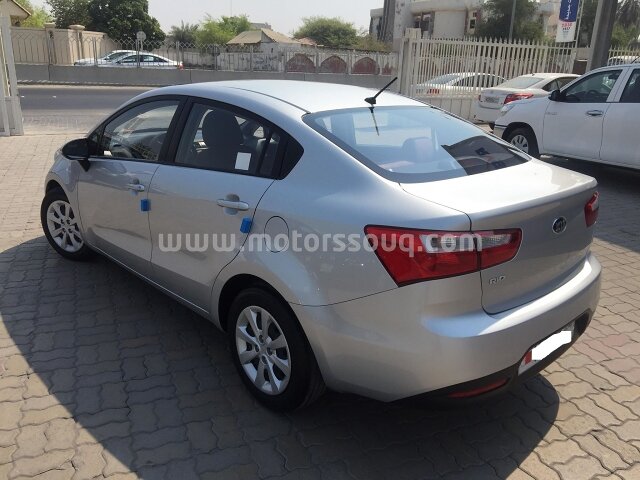 2015 KIA RIO